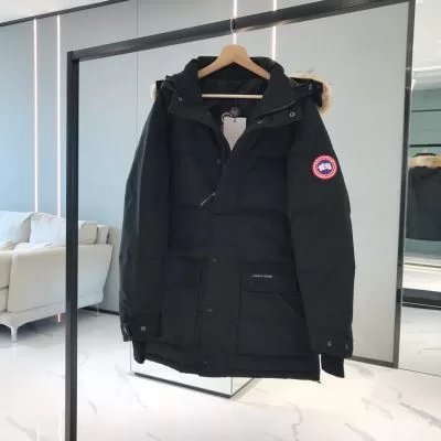 2020SS CANADA GOOSE カナダグース メンズ ダウンジャケット 防寒具としての機能もバッチリ 最新作