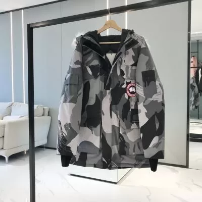 2020SS CANADA GOOSE カナダグース メンズ ダウンジャケット 防寒 ～希少