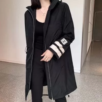 CHANEL シャネル) 綿服/ダウンジャケット 入手困難 すっきり着膨れしない