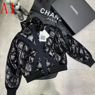 CHANEL シャネル) 綿服/ダウンジャケット 入手困難 飽きのこないデザイン
