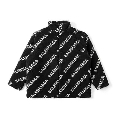 BALENCIAGA バレンシアガ 綿服/ダウンジャケット 入手困難 高級感溢れるデザイン