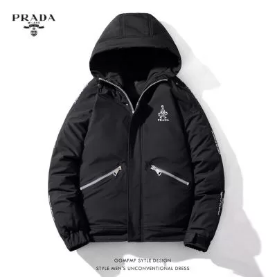 PRADA プラダ 綿服/ダウンジャケット ダウン&フェザー 贈り物にも◎