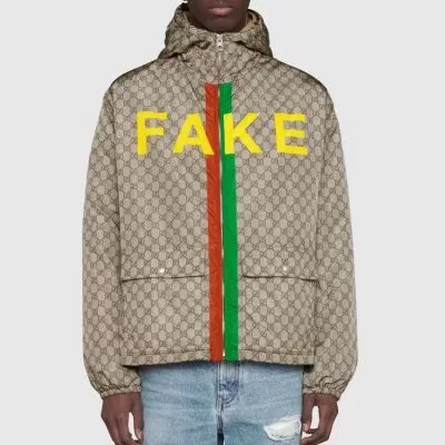 GUCCI グッチ 綿服/ダウンジャケット 飽きのこないデザイン 人気商品