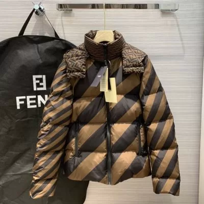 FENDI フェンデイ 綿服/ダウンジャケット お買得 人気商品