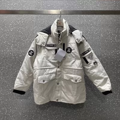 CHANEL シャネル 綿服/ダウンジャケット トレンド感アップ ～希少
