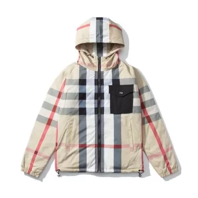 BURBERRY バーバリー 綿服/ダウンジャケット 優しくボーディを包んでくれる ～希少