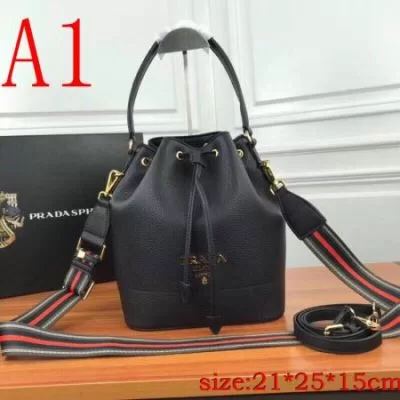 プラダ PRADA ★安心★追跡付 手持ち&ショルダー掛け 新作売切れ続出 2090