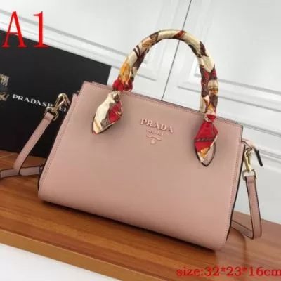 プラダ PRADA ★安心★追跡付 手持ち&ショルダー掛け 新作売切れ続出 9879