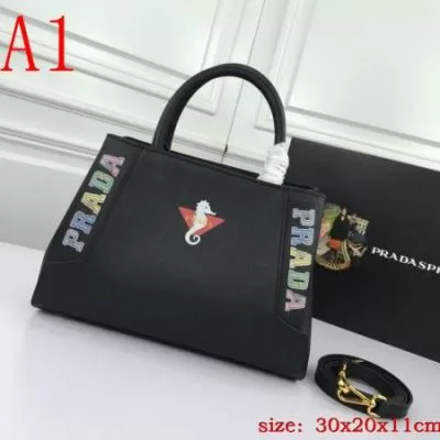 プラダ PRADA ★安心★追跡付 手持ち&ショルダー掛け 新作売切れ続出 82506