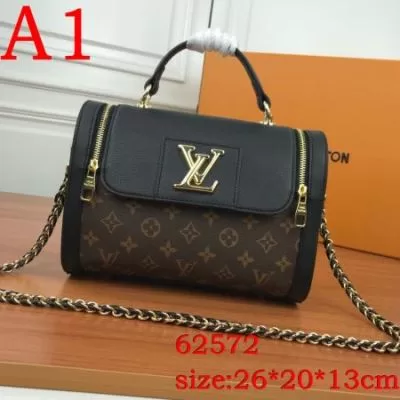 ルイヴィトン LOUIS VUITTON ★安心★追跡付 手持ち&ショルダー掛け 最新商品即完売 62572