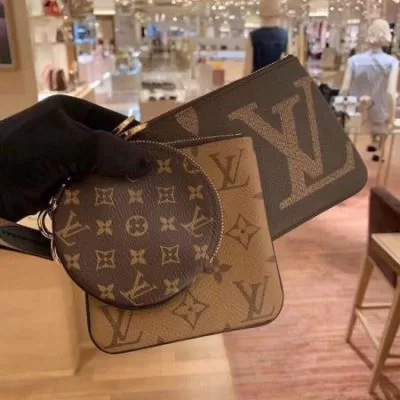 ルイヴィトン LOUIS VUITTON ★安心★追跡付 ポーチ 最新商品即完売 68756
