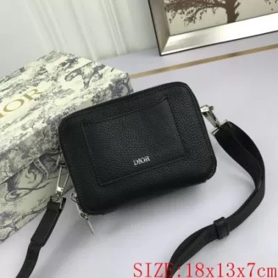 ディオール DIOR ★安心★追跡付 肩掛けバッグ / ワンショルダーバッグ 最新商品即完売 最安に挑戦