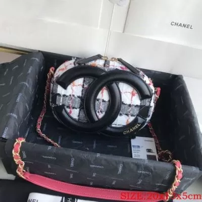 シャネル CHANEL ★安心★追跡付 肩掛けバッグ / ワンショルダーバッグ 人気話題 日本即完売予想