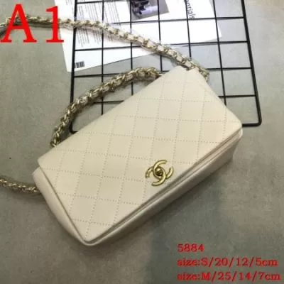 シャネル CHANEL ★安心★追跡付 手持ち&ショルダー掛け 今年も人気 人気話題