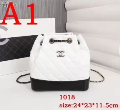 シャネル CHANEL ★安心★追跡付 リュック、バックパック 今年も人気 セール価格