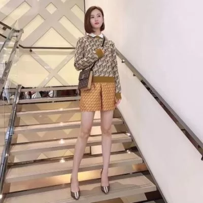バーバリー BURBERRY ★安心★追跡付 肩掛けバッグ / ワンショルダーバッグ 今年も人気