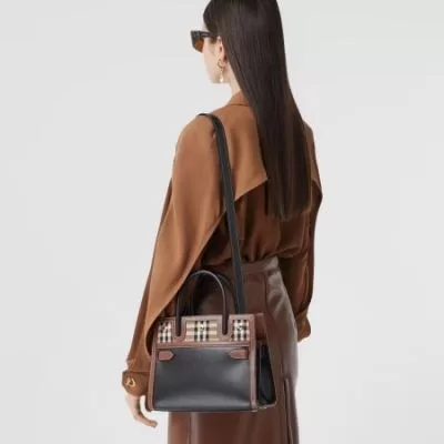 バーバリー BURBERRY ★安心★追跡付 手持ち&ショルダー掛け 今年も人気 限定デザイン大人気完売前に