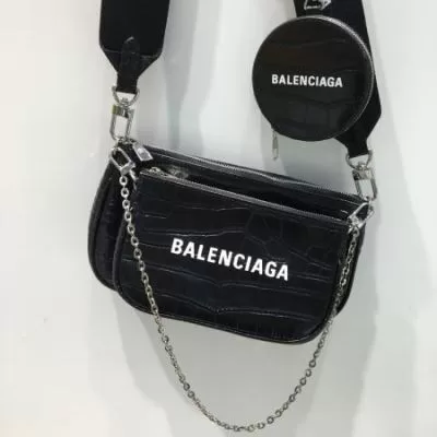 バレンシアガ BALENCIAGA ★安心★追跡付 手持ち&ショルダー掛け 定番デザイン