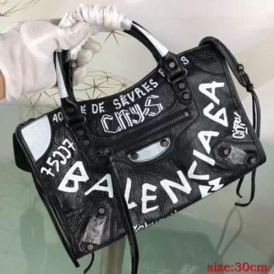 バレンシアガ BALENCIAGA ★安心★追跡付 手持ち&ショルダー掛け 人気沸騰アイテム