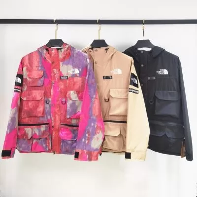 シュプリーム Supreme トレーナー/パーカー/ジャケット、上着 week 13 TheNorth Face Cargo