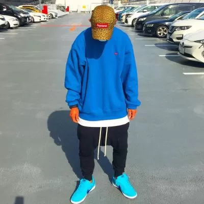 シュプリーム Supreme トレーナー/パーカー/ジャケット、上着 Small Box Crewneck
