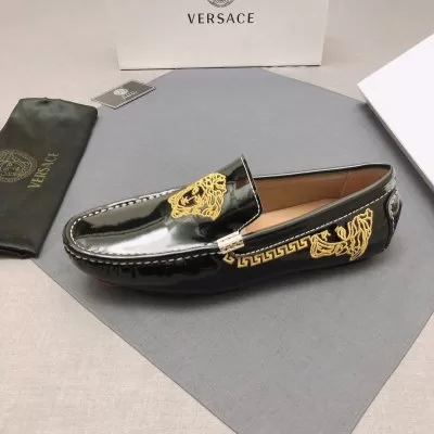 カジュアルシューズ/スニーカー ヴェルサーチ VERSACE 人気 ランキング 人気新商品