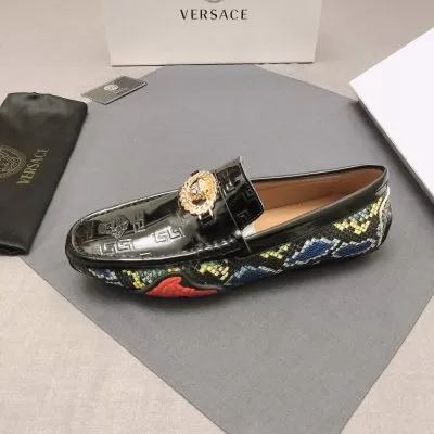 カジュアルシューズ/スニーカー ヴェルサーチ VERSACE 人気 ランキング 人気話題