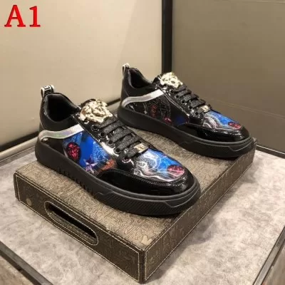 カジュアルシューズ/スニーカー ヴェルサーチ VERSACE 人気 ランキング 足下注目してくれる