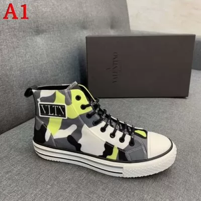 カジュアルシューズ/スニーカー ヴァレンティノ VALENTINO 今年も人気 最新☆大人気☆話題沸騰