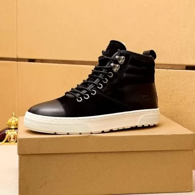 カジュアルシューズ/スニーカー アグ UGG 今年も人気 大注目国内完売数量限定
