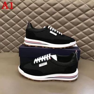 カジュアルシューズ/スニーカー トムブラウン THOM BROWNE 今年も人気 今年も人気