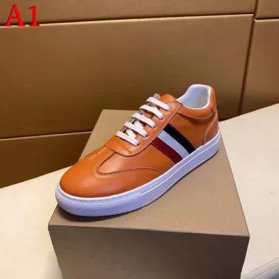 カジュアルシューズ/スニーカー トムブラウン THOM BROWNE 今年も人気 限定品 人気No.1