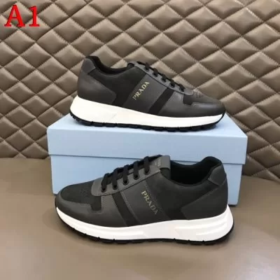 カジュアルシューズ/スニーカー プラダ PRADA スニーカー 人気新商品 販売店舗限定モデル