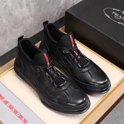 カジュアルシューズ/スニーカー プラダ PRADA スニーカー 人気新商品 オンライン限定商品