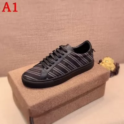 カジュアルシューズ/スニーカー ジバンシィ GIVENCHY 今年も人気 最新☆大人気☆話題沸騰
