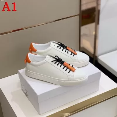 カジュアルシューズ/スニーカー ジバンシィ GIVENCHY 今年も人気 今年も人気