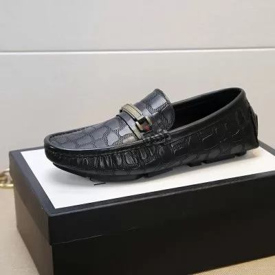 カジュアルシューズ/スニーカー グッチ GUCCI 人気 ランキング 販売店舗限定モデル