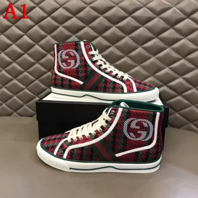 カジュアルシューズ/スニーカー グッチ GUCCI 今年も人気 足下注目してくれる