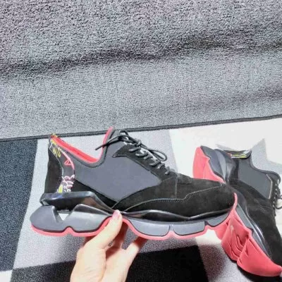 カジュアルシューズ/スニーカー クリスチャンルブタン CHRISTIAN LOUBOUTIN 今年も人気 限定品 人気No.1