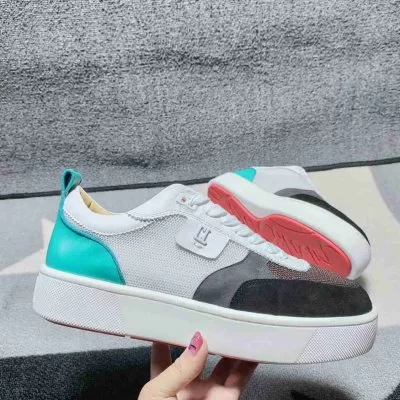 カジュアルシューズ/スニーカー クリスチャンルブタン CHRISTIAN LOUBOUTIN 今年も人気 完売必須