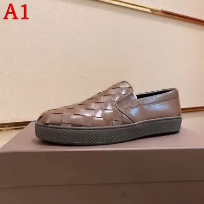 カジュアルシューズ/スニーカー ボッテガヴェネタ BOTTEGA VENETA 今年も人気 激レア 入手困難