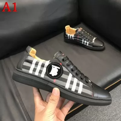 カジュアルシューズ/スニーカー バーバリー BURBERRY 今年も人気 限定デザイン大人気完売前に