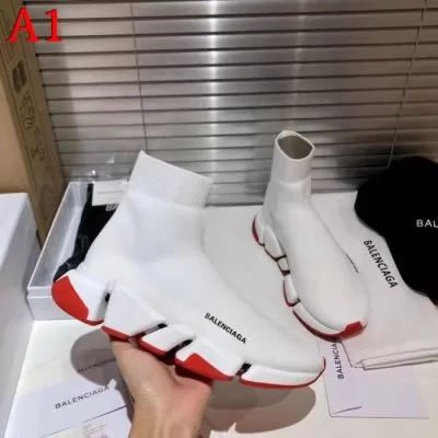 カジュアルシューズ/スニーカー バレンシアガ BALENCIAGA 今年も人気 完売必須