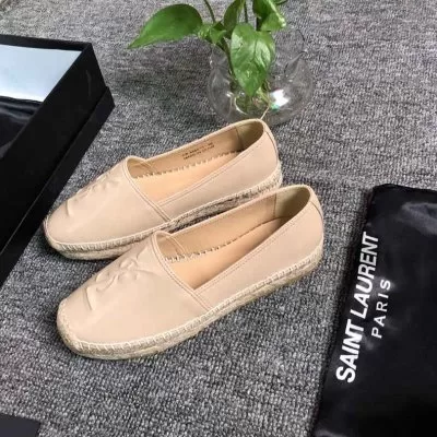 YSL イヴ サンローラン スニーカー 人気話題 AT