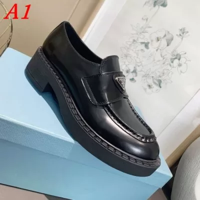 PRADA プラダ スニーカー 完売必須☆お早めに ACBB