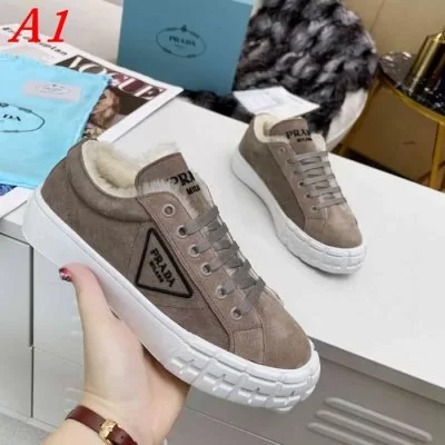 PRADA プラダ スニーカー セール価格 AW
