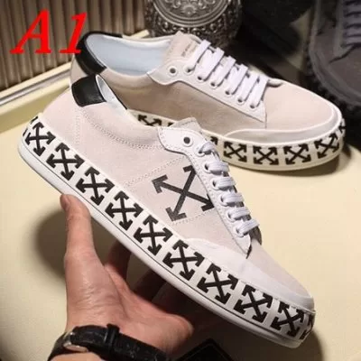 OFF-WHITE オフホワイト スニーカー 激レア 入手困難 AW