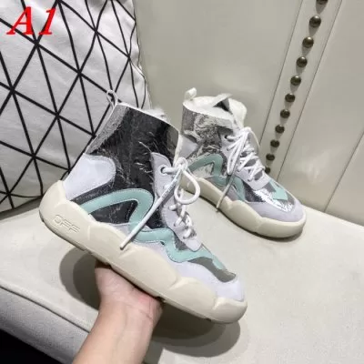 OFF-WHITE オフホワイト スニーカー 人気話題 ACAB