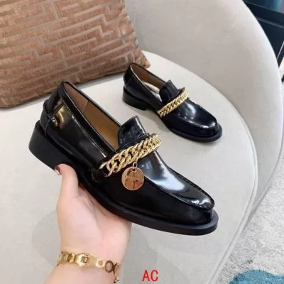 GIVENCHY ジバンシィ スニーカー 人気話題 AW