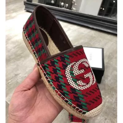 GUCCI グッチ スニーカー 完売必須☆お早めに AR